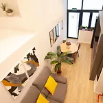 Апартаменты Loft Accommodative B *