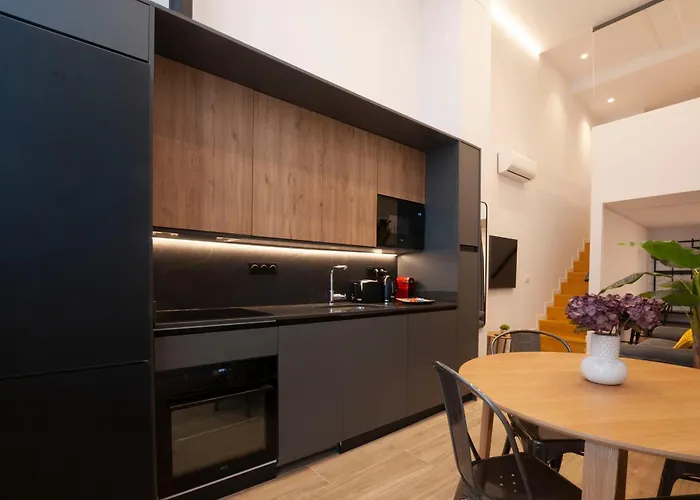 Loft Accommodative B דירה *